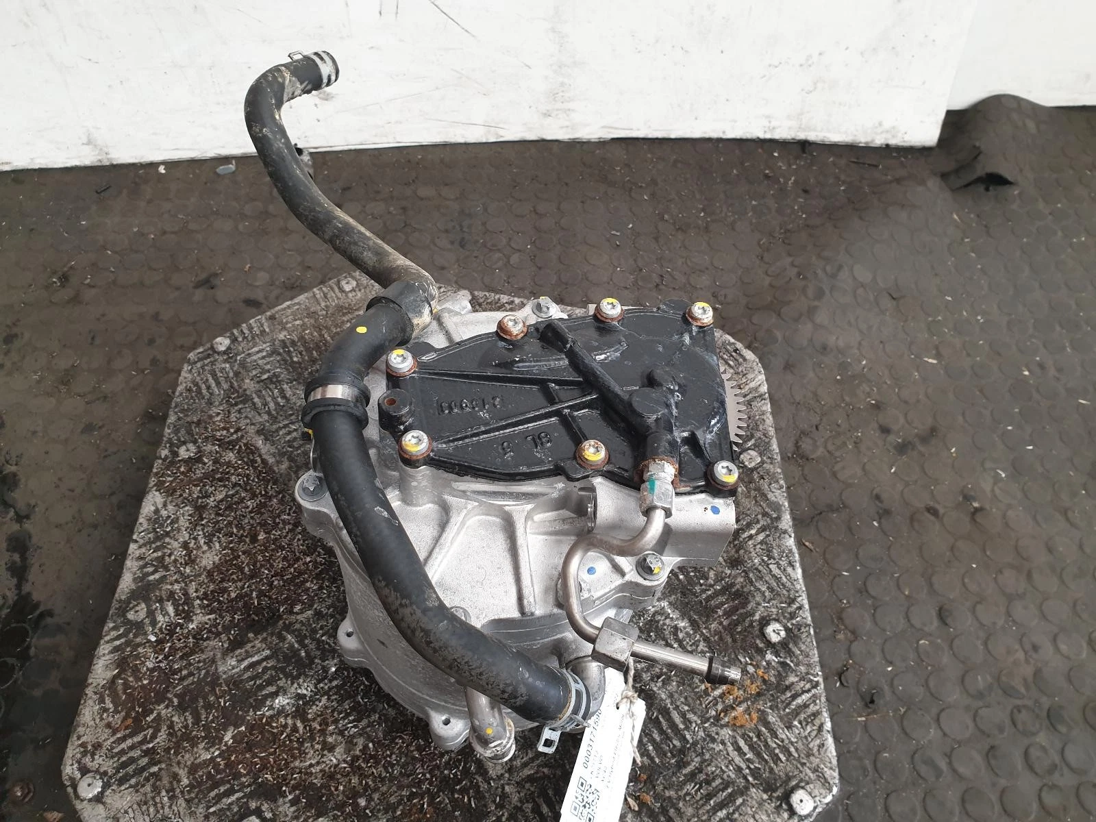 VOLVO XC40 B3154T5-EU6 PHEV EV/HYBRID ELECTRIC MOTOR 2022 (77 KM)