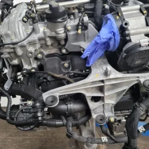 MERCEDES C CLASS M274.920 Motor 2.0L Benzin 2017 181,00 PS 24963 KM DAMAGED