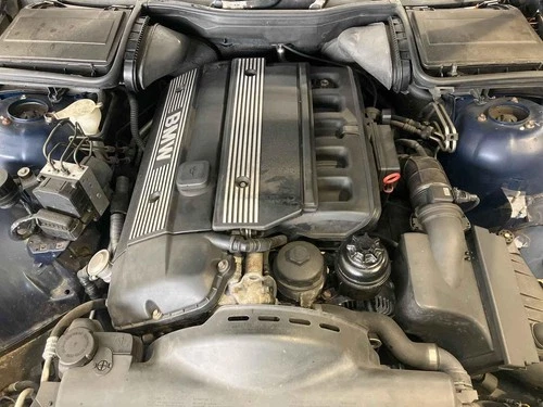 bmw 5 series M52B25 Motor 2.5L Benzin 1999 167,60 PS 199816 KM