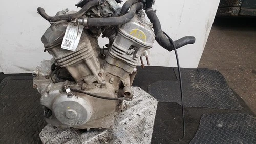 HONDA DEAUVILLE 650 Motor 2003 RC47E2505866