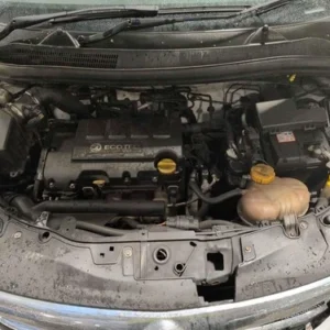 VAUXHALL CORSA A12XER Motor 1.2 Benzin 2014 83 PS 106824 KM