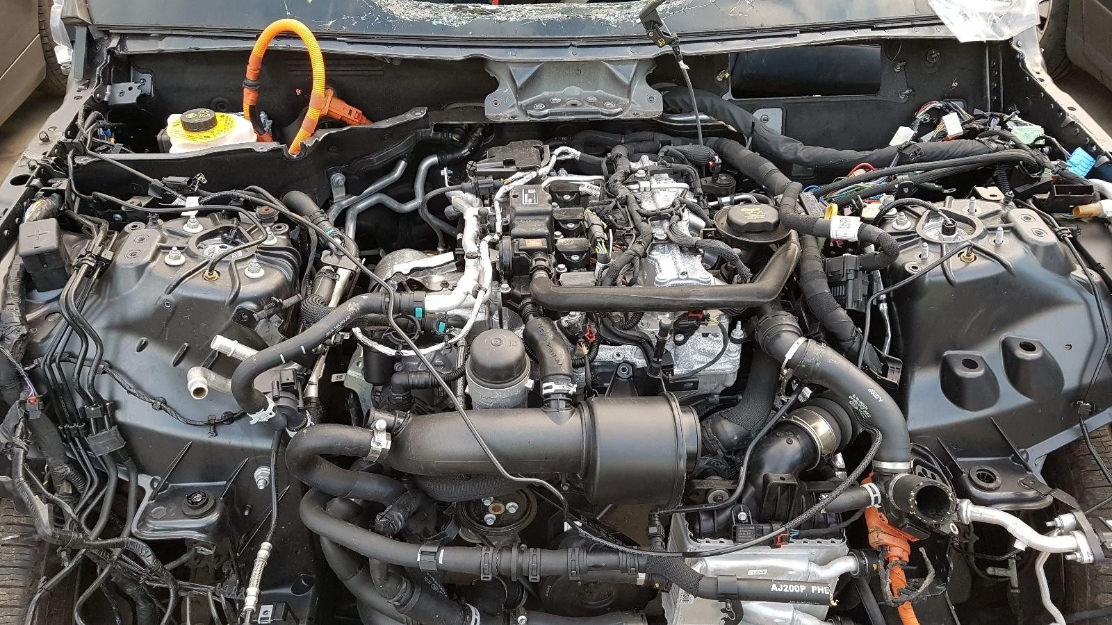 RANGE ROVER SPORT P400E (2.0L INGENIUM) Motor 2.0L HYBRID Benzin 2018 398,30 PS