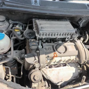 Skoda Roomster Mk1 06-16 1.6 Benzin Manuell BTS Motor Run & A68547