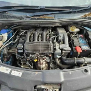 Peugeot 208 MK1 (IA) 2013 1.2 Benzin Motor 82PS 110k KM Code EB2 (HMZ)