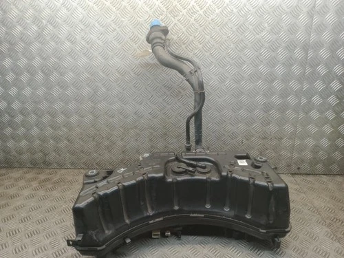 RENAULT CLIO ADBLUE TANK 1.5 Diesel 172A21630R MK5 2019-2024