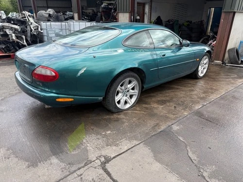 JAGUAR XK8 X100 AJ26 Motor Benzin AJ26