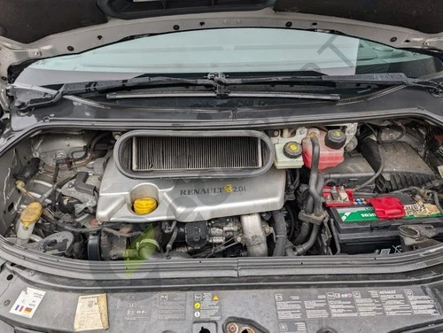 RENAULT ESPACE MK4 Ph2 J81 Motor Diesel WITH PUMP AND INJECTORS M9R740