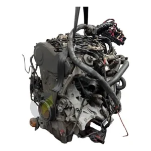 AUDI A4 saloon B8 Motor Diesel pump and injectors CJCD