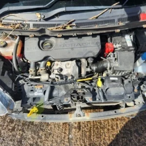 FORD TRANSIT COURIER MK1 Motor Diesel with pump and injectors XVCC